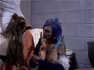 Suicide squad parody Sn three Anna Bell Peaks and Katy kiss
