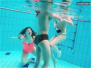 3 bare girls have joy underwater